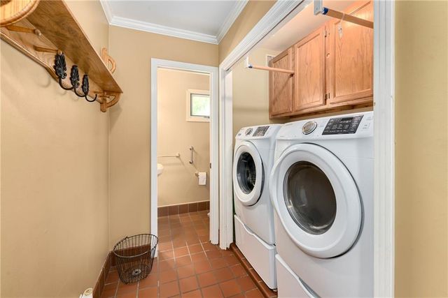 4201 W 98th Terrace, Overland Park, KS 66207