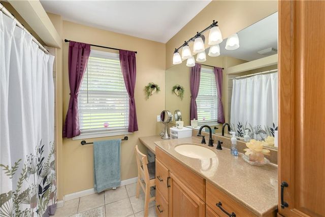 4201 W 98th Terrace, Overland Park, KS 66207