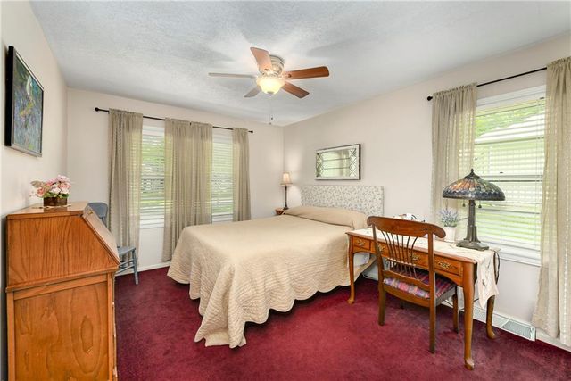 4201 W 98th Terrace, Overland Park, KS 66207