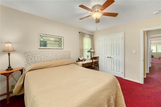 4201 W 98th Terrace, Overland Park, KS 66207