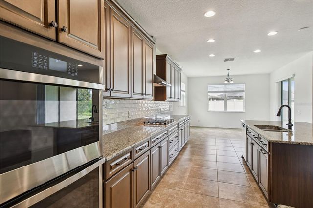 4215 TATUM LOOP, Odessa, FL 33556