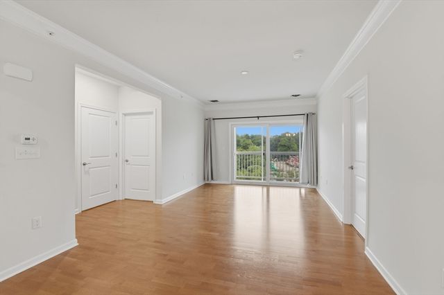 110 Trotter Rd 2401, Weymouth, MA 02190