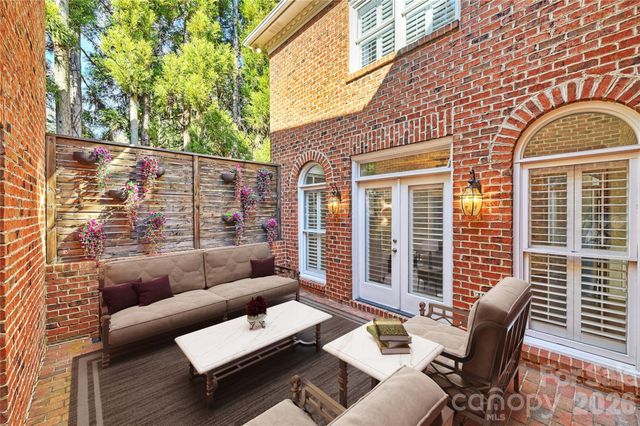 5242 Colony Road, Charlotte, NC 28226