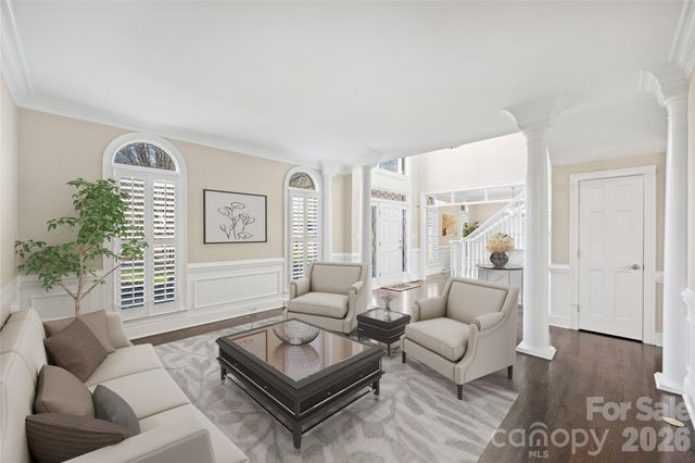 5242 Colony Road, Charlotte, NC 28226