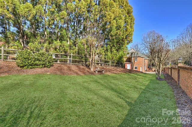 5242 Colony Road, Charlotte, NC 28226