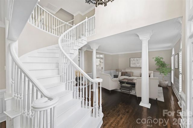 5242 Colony Road, Charlotte, NC 28226