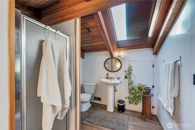 1106 46th Place, Seaview, WA 98644