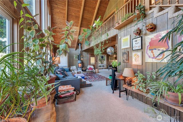 1106 46th Place, Seaview, WA 98644