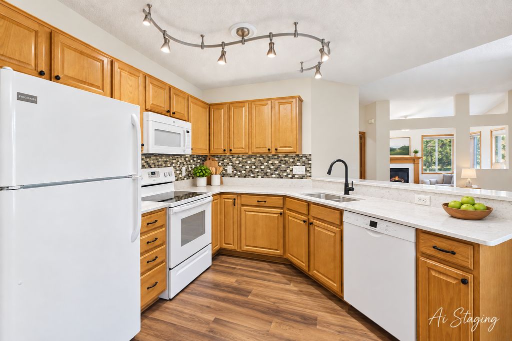 7794 Palisades Avenue NE, Otsego, MN 55330 — photo 2