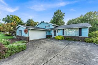 7272 Normandy Drive, Parma, OH 44134