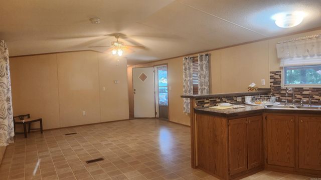 65 Farley Lane, Story, AR 71970