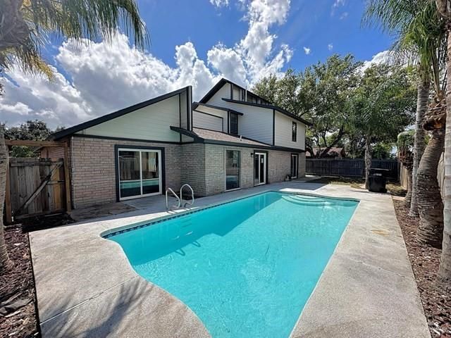 1512 Falcon Avenue, Mcallen, TX 78504