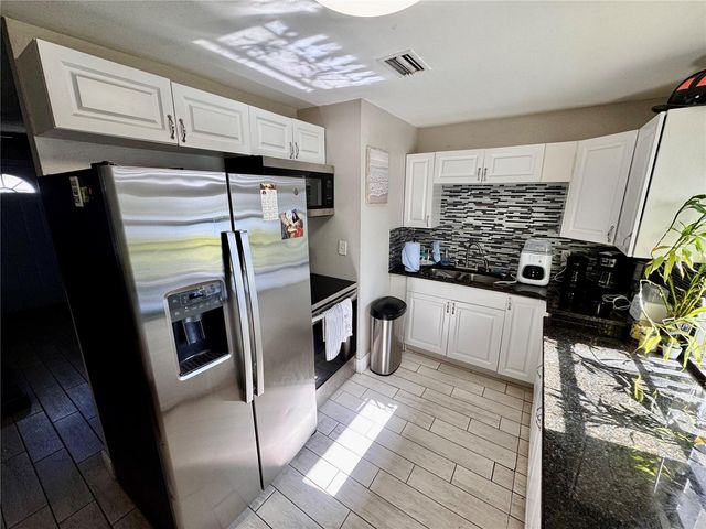 3810 JOHNSON STREET, Orlando, FL 32805