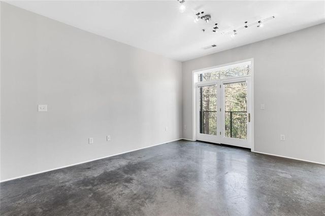 560 Dutch Valley NE Road 2210, Atlanta, GA 30324