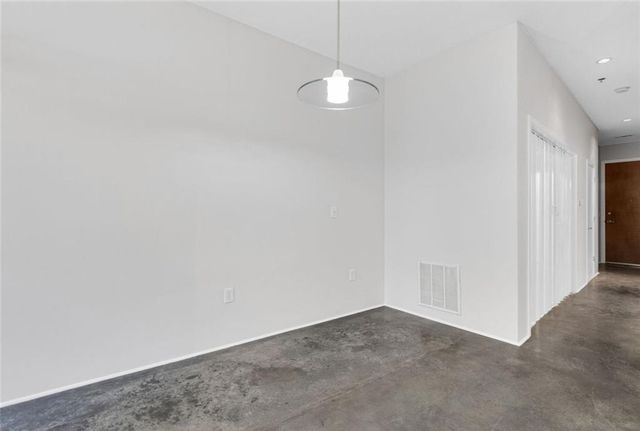 560 Dutch Valley NE Road 2210, Atlanta, GA 30324