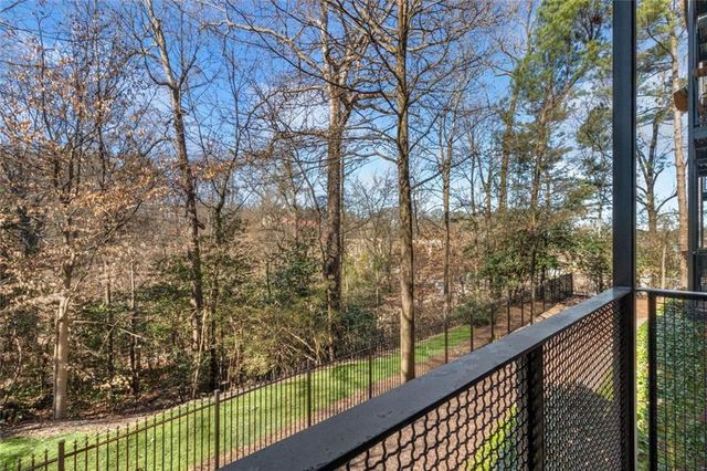 560 Dutch Valley NE Road 2210, Atlanta, GA 30324