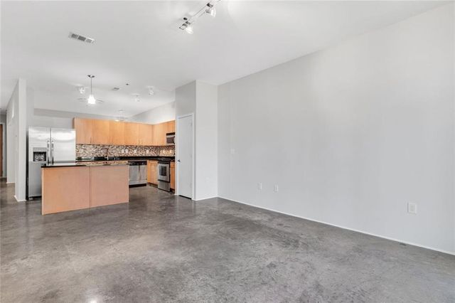 560 Dutch Valley NE Road 2210, Atlanta, GA 30324