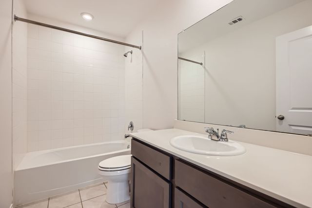 1001 Alton Drive, Aubrey, TX 76227