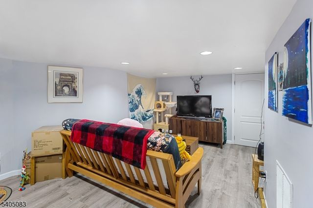 138 Nagle St, Paterson City, NJ 07501