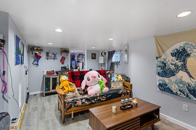 138 Nagle St, Paterson City, NJ 07501