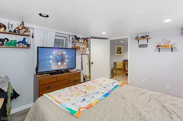 138 Nagle St, Paterson City, NJ 07501