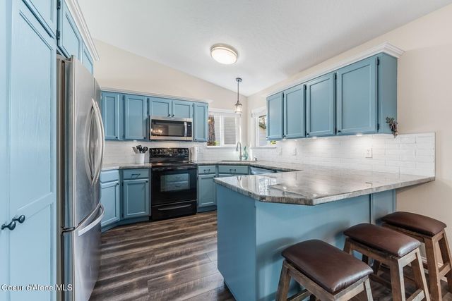 420 S Glenwood Dr, Post Falls, ID 83854