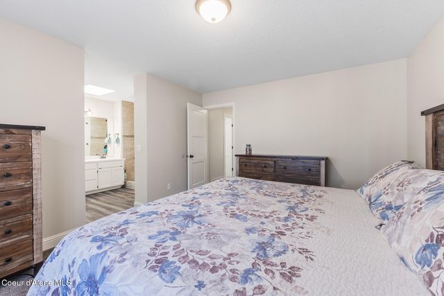 420 S Glenwood Dr, Post Falls, ID 83854