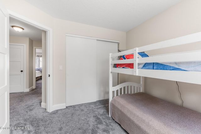 420 S Glenwood Dr, Post Falls, ID 83854