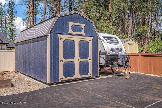 420 S Glenwood Dr, Post Falls, ID 83854