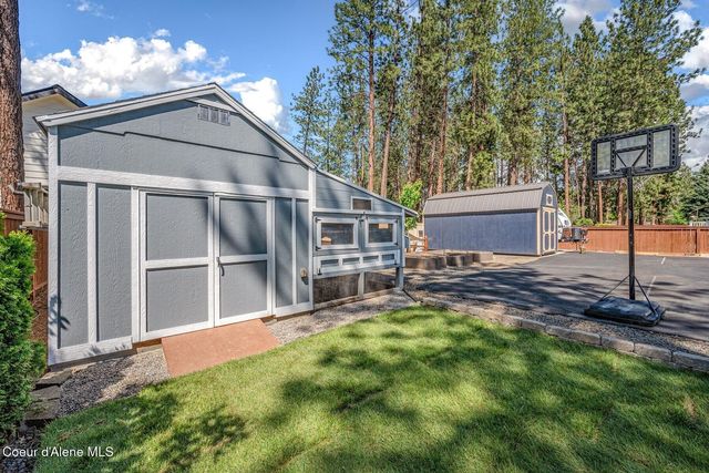 420 S Glenwood Dr, Post Falls, ID 83854