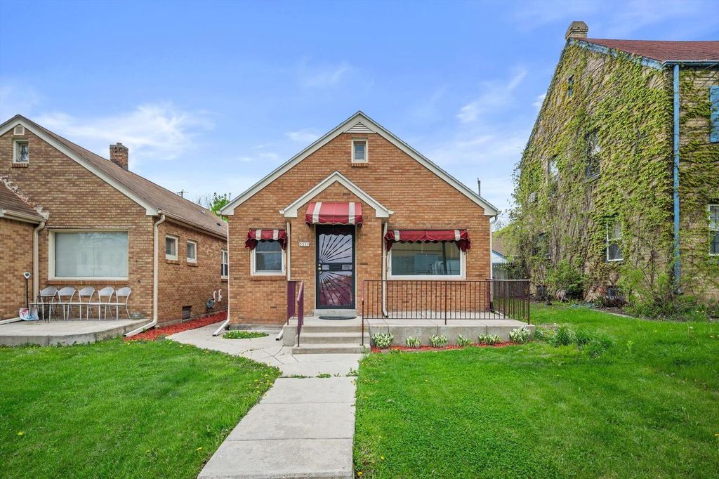 5359 33rd STREET, Milwaukee, WI 53209