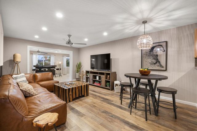 6419 E Cambridge Avenue, Scottsdale, AZ 85257
