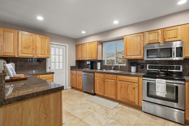 6419 E Cambridge Avenue, Scottsdale, AZ 85257