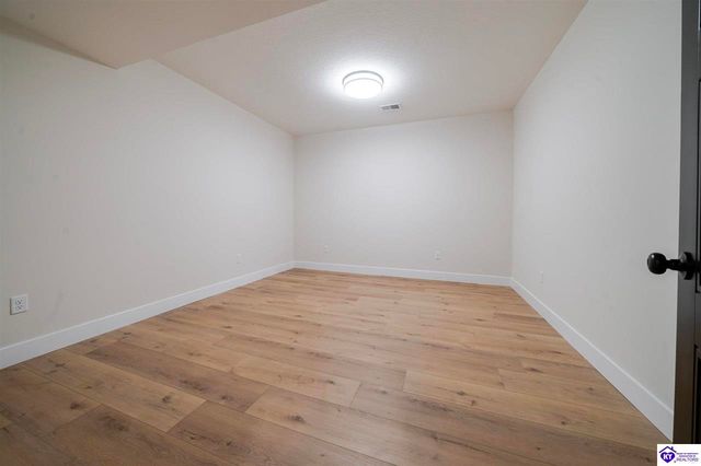 121 Calumet Loop, Elizabethtown, KY 42701