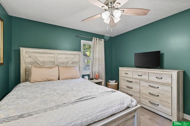 2103 Virginia Avenue, Bellevue, NE 68005