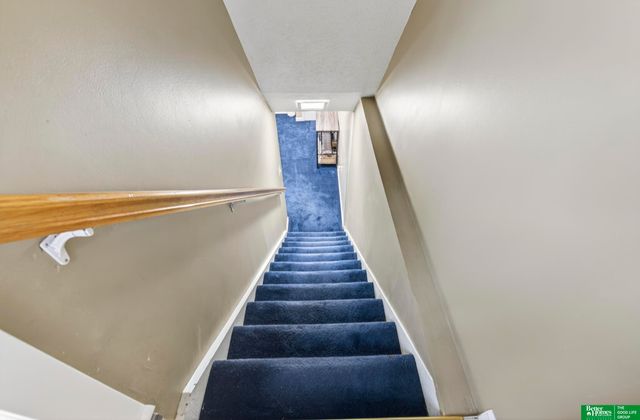 2103 Virginia Avenue, Bellevue, NE 68005