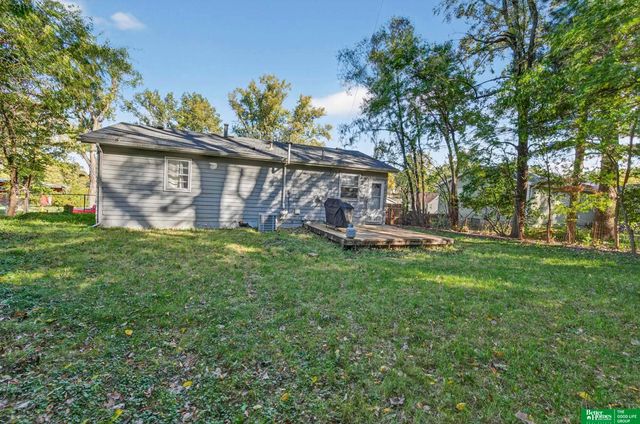 2103 Virginia Avenue, Bellevue, NE 68005