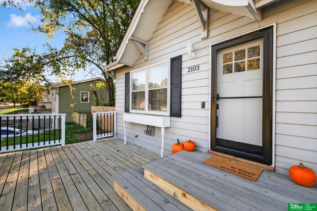 2103 Virginia Avenue, Bellevue, NE 68005