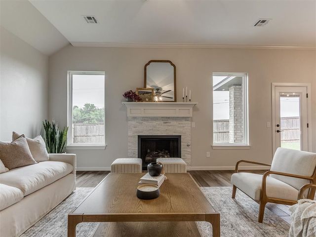 3305 NW 178th Terrace, Edmond, OK 73012