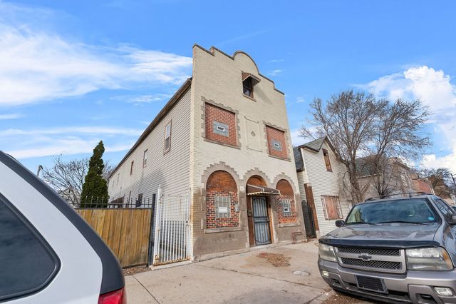 8420 S Burley Avenue, Chicago, IL 60617