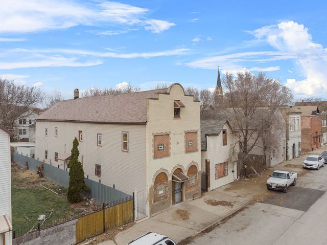 8420 S Burley Avenue, Chicago, IL 60617