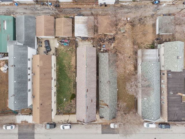 8420 S Burley Avenue, Chicago, IL 60617