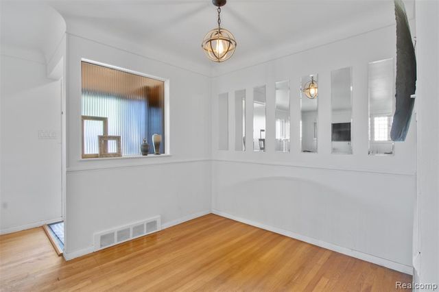 18575 Michael Avenue, Eastpointe, MI 48021