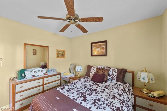 9305 Lake Park DR 102, Fort Myers, FL 33919