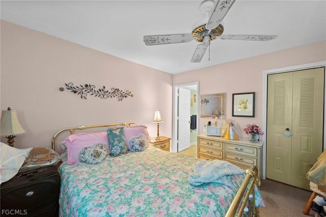 9305 Lake Park DR 102, Fort Myers, FL 33919