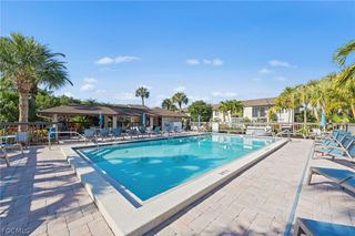 9305 Lake Park DR 102, Fort Myers, FL 33919