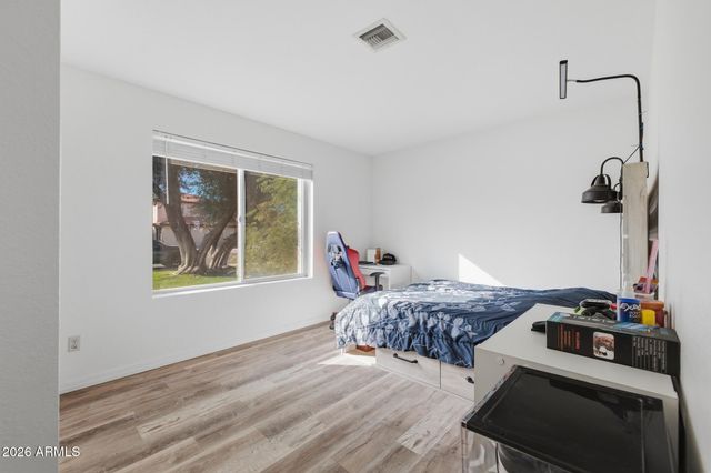 1338 E SUNBURST Lane, Tempe, AZ 85284