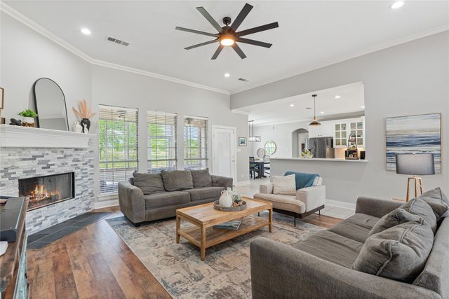 3000 Preston Club Drive, Sherman, TX 75092