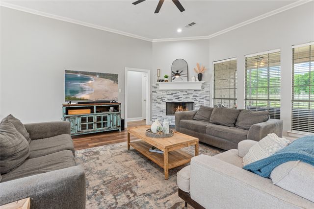 3000 Preston Club Drive, Sherman, TX 75092