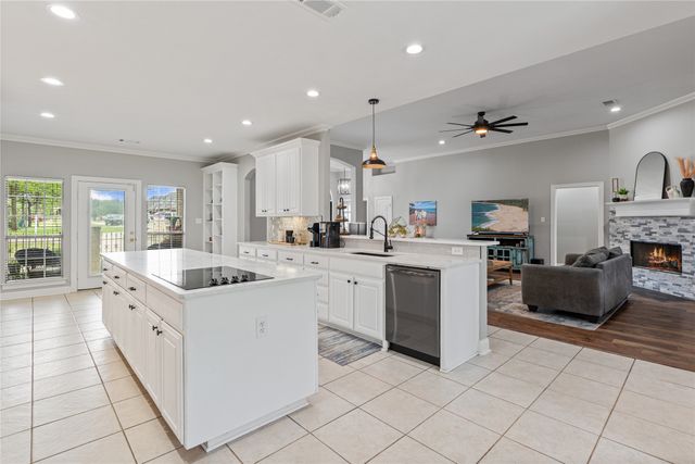 3000 Preston Club Drive, Sherman, TX 75092